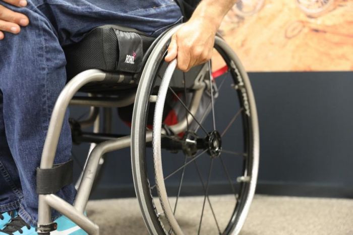 SPINERGY MAIN COURANTE INOX MOLETÉE